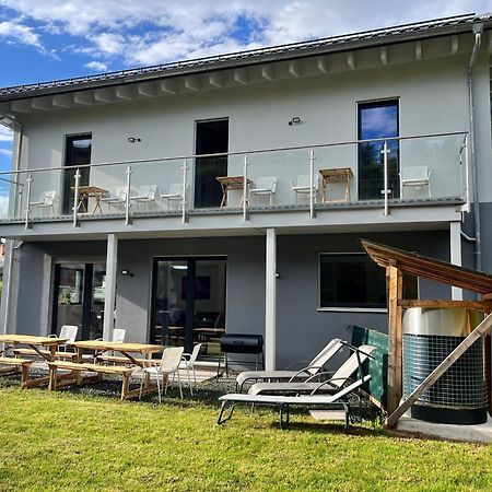 Mountain Chalet フィーバーブルン エクステリア 写真